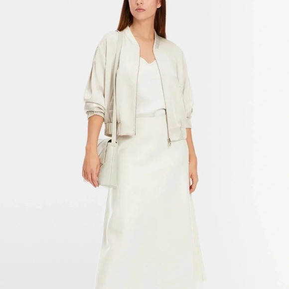 Marc Cain Oversized bomber jacket in blouson style-Army green size M - Picture 1 of 12